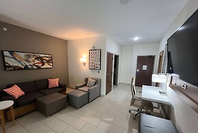 La Quinta Inn & Suites by Wyndham Coralville Iowa City