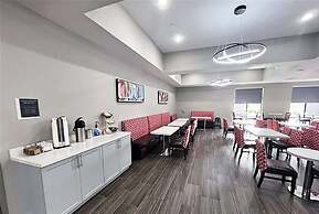 La Quinta Inn & Suites by Wyndham Coralville Iowa City