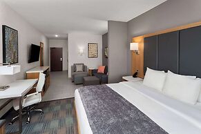 La Quinta Inn & Suites by Wyndham Coralville Iowa City
