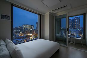 Urbanstay Myeongdong