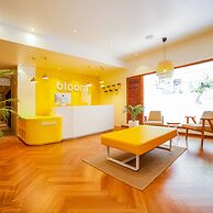 Bloom Hotel Juhu