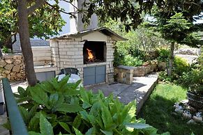 Sea View Apartment on Walking Distance to sea