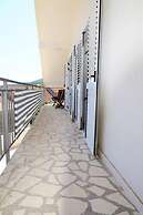 Sea View Apartment on Walking Distance to sea