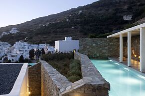 House G Y Kardiani Tinos Cyclades