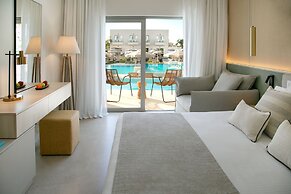 Atlantica Aqua Blue Hotel