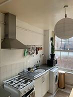 Charming 3-bed Apartment in London