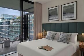 Sonder by Marriott Bonvoy Britain Quay Apartments Grand Canal Square