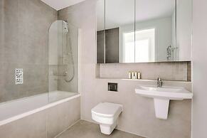 Sonder by Marriott Bonvoy Britain Quay Apartments Grand Canal Square