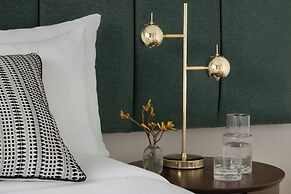 Sonder by Marriott Bonvoy Britain Quay Apartments Grand Canal Square