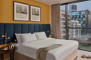 Sonder by Marriott Bonvoy Britain Quay Apartments Grand Canal Square