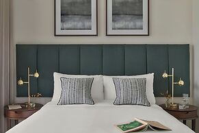 Sonder by Marriott Bonvoy Britain Quay Apartments Grand Canal Square