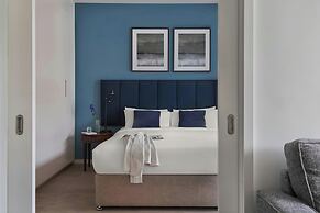 Sonder by Marriott Bonvoy Britain Quay Apartments Grand Canal Square