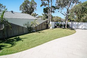 Your Luxury Escape - Paradise Palms