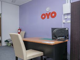 OYO 90180 Gemilang Hotel Kerteh