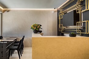 Canale Hotel & Suites