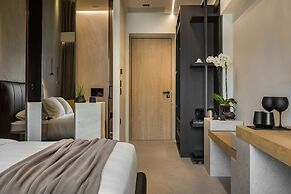 Canale Hotel & Suites