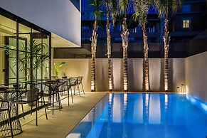 Canale Hotel & Suites