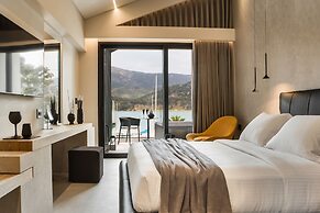 Canale Hotel & Suites