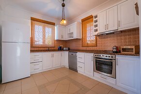 Infinity Flora Villa