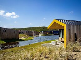 Comfortable Lodge Near sea at 500m
