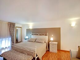 Cozy Apartment in Siracusa near Sea & City Center