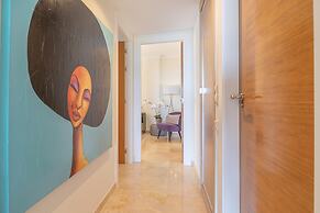 Apt Mairena Forest sea View & Pool