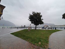 Holiday Home in Clusane Near Lake