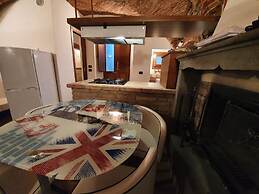 Holiday Home in Clusane Near Lake