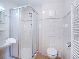 Ideal Chalet in Wald-Königsleiten with Sauna near Ski Lift