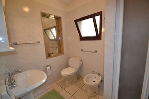 Belvilla by OYO Deligias