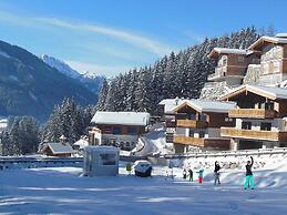 Ornate Chalet in Neukirchen near Wildkogel Ski Arena