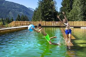 Ornate Chalet in Neukirchen near Wildkogel Ski Arena
