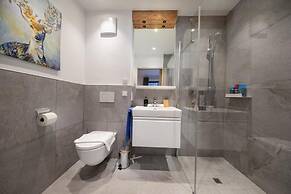 Ornate Chalet in Neukirchen near Wildkogel Ski Arena