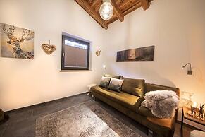 Ornate Chalet in Neukirchen near Wildkogel Ski Arena