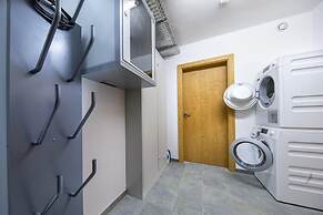 Ornate Chalet in Neukirchen near Wildkogel Ski Arena