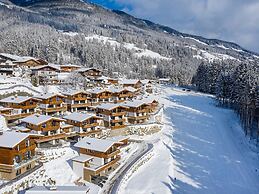 Ornate Chalet in Neukirchen near Wildkogel Ski Arena