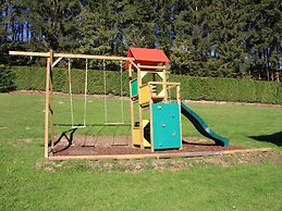 Luxurious Countryside Holiday Home With Garden