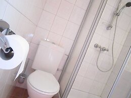 Luxurious Countryside Holiday Home With Garden