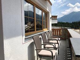 Affluent Chalet in Neukirchen near Wildkogel Ski Arena