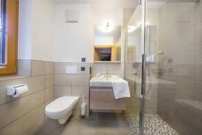 Affluent Chalet in Neukirchen near Wildkogel Ski Arena