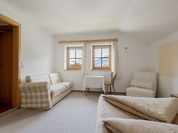 Lovely Apartment in Hainzenberg