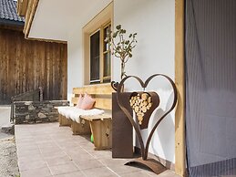 Lovely Apartment in Hainzenberg