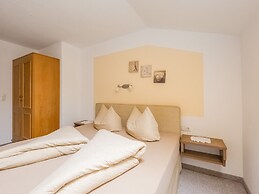 Lovely Apartment in Hainzenberg