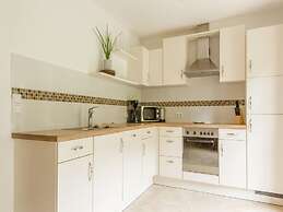 Lovely Apartment in Hainzenberg