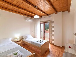 Beautiful Large Villa With Pool and sea View at Nice Georgioupolis