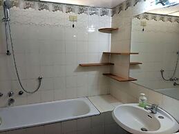 Snug Apartment in Roma near San Giovanni Train Station