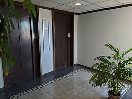 Snug Apartment in Roma near San Giovanni Train Station