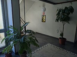 Snug Apartment in Roma near San Giovanni Train Station