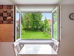 Apartment With Private Terrace