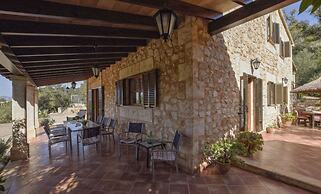 Belvilla by OYO Cocons